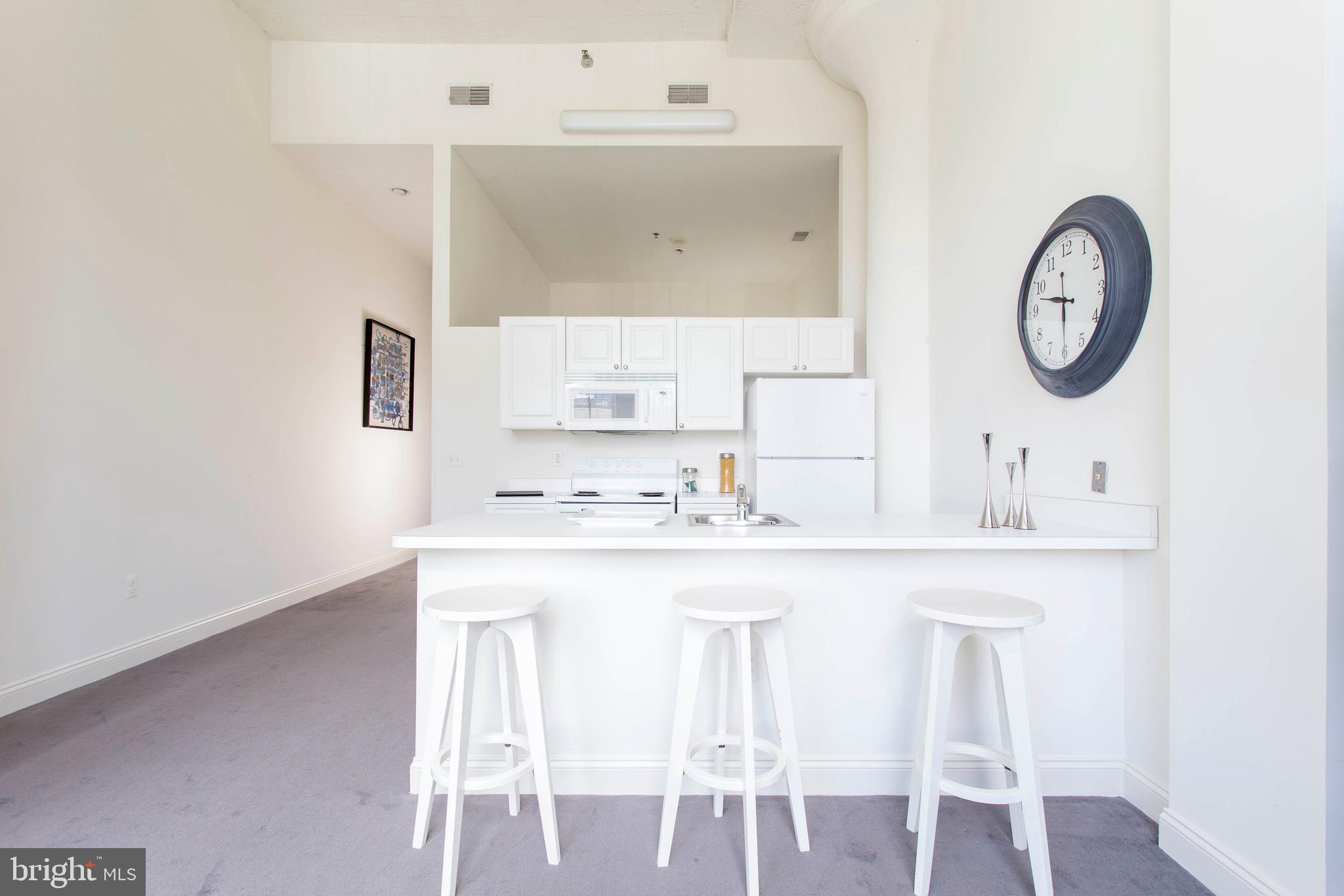 2121-41 Market Street, Unit 623 Philadelphia, PA 19103 - Photo 4 of 24