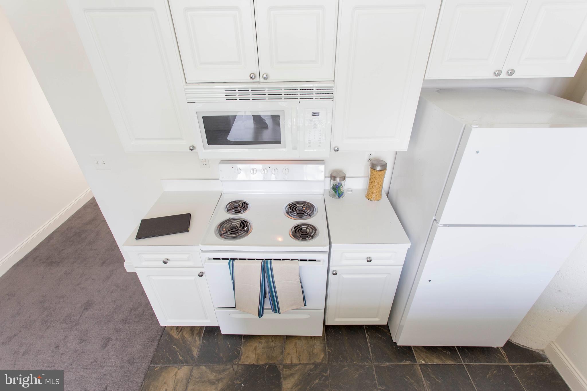 2121-41 Market Street, Unit 623 Philadelphia, PA 19103 - Photo 6 of 24