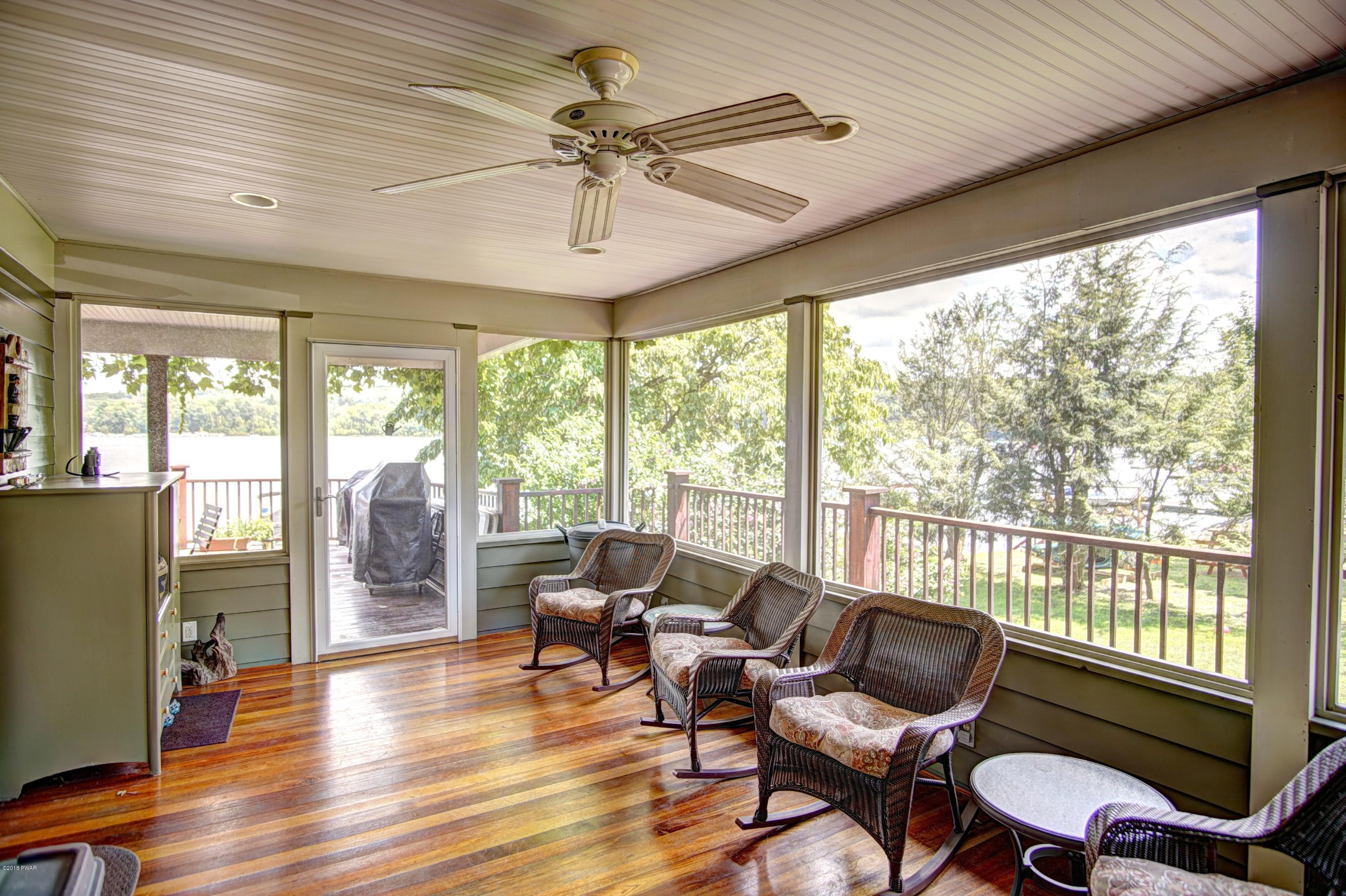 113 Shore Road Tafton, PA 18464 - Photo 37 of 43 Screened Porch
