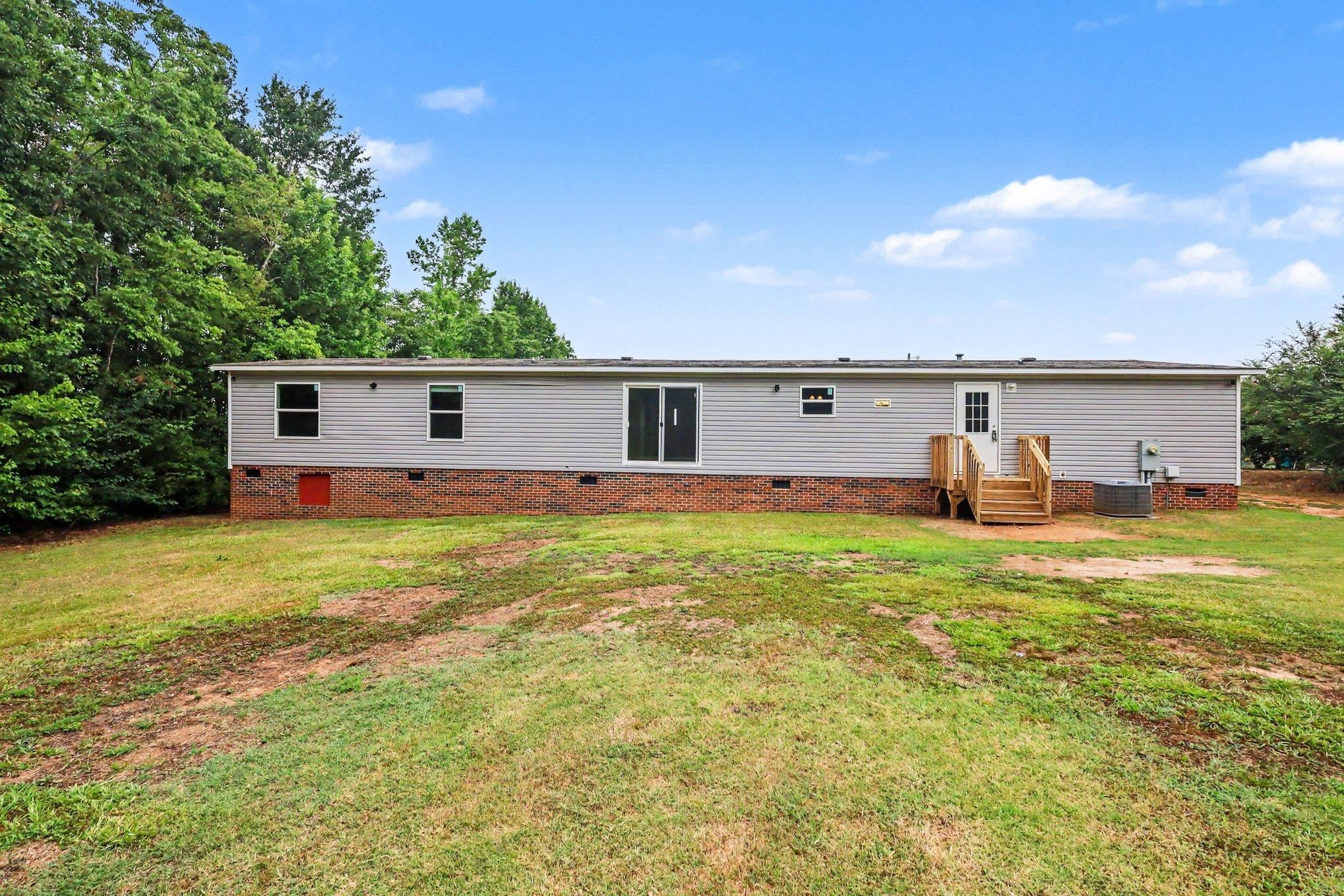 205 Dillon Street Chesnee, SC 29323 - Photo 27 of 32