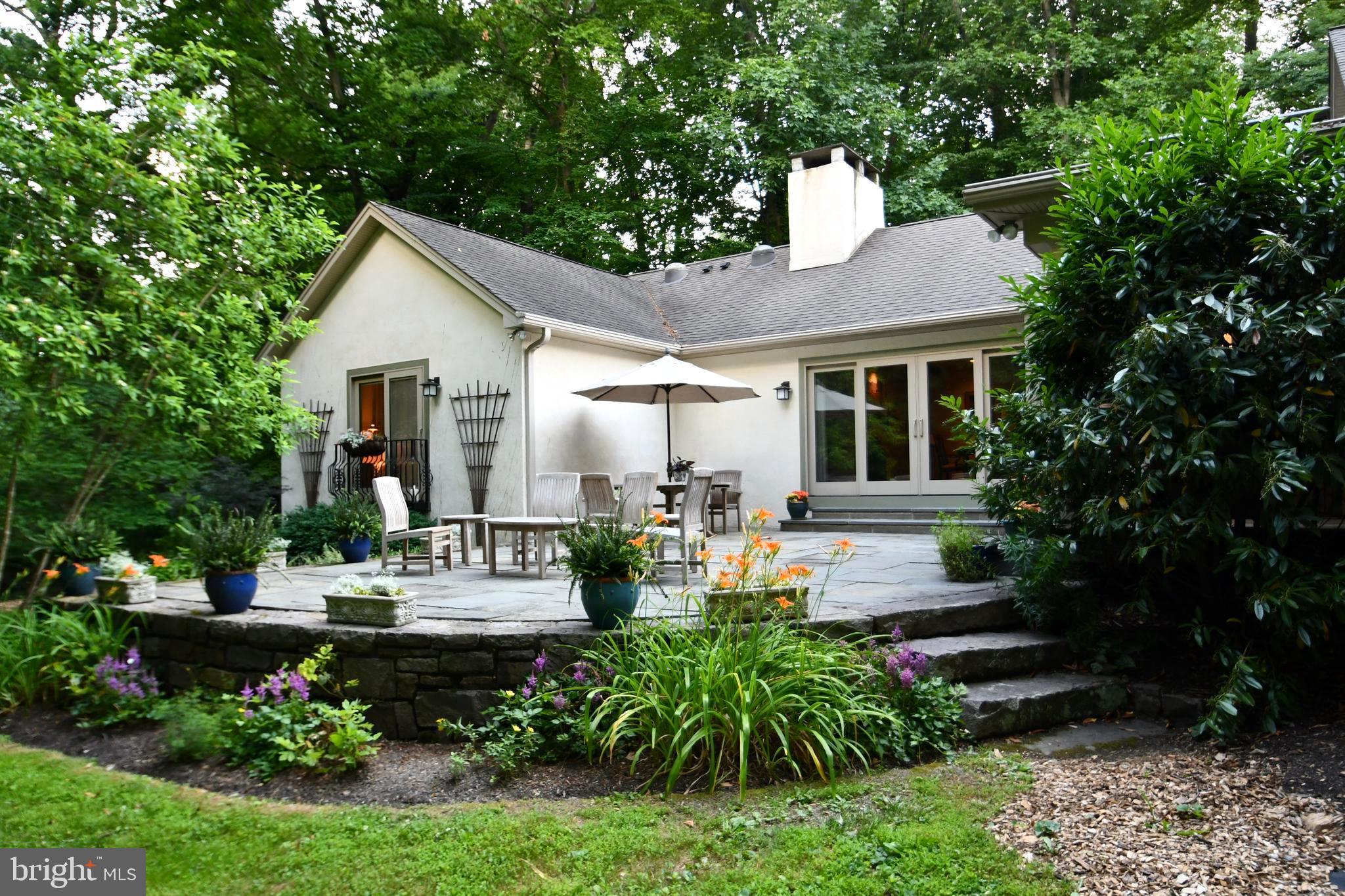 3625 Edencroft Road Huntingdon Valley, PA 19006 - Photo 8 of 55 Patio