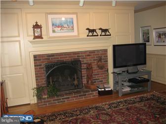 770 Hedges Lane Wayne, PA 19087 - Photo 6 of 12 Family Room
