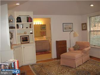 770 Hedges Lane Wayne, PA 19087 - Photo 9 of 12 Gallery Image 9