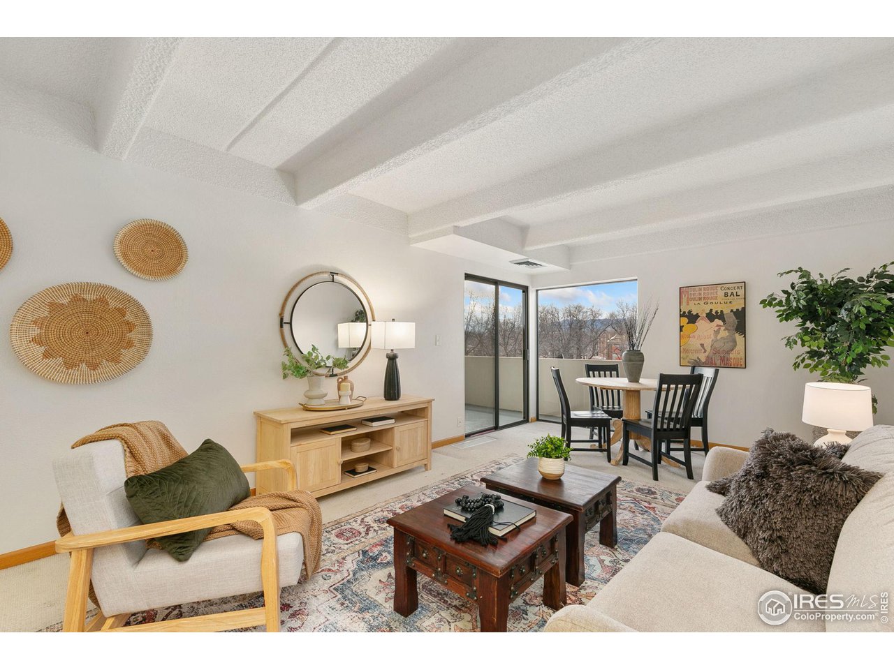 Welcome to 415 S Howes St #404