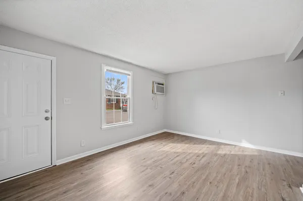 $795 | 703 Power Street, Unit F, Clarksville, TN 37042