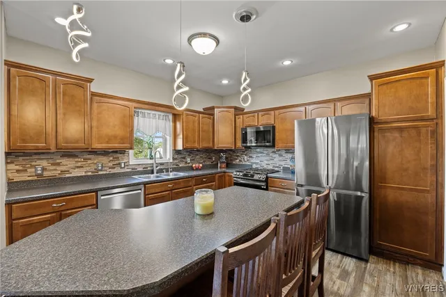 $624,900 | 410 Northrup Road, Elma, NY 14059