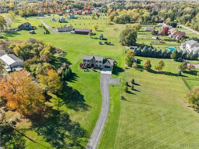 $624,900 | 410 Northrup Road, Elma, NY 14059