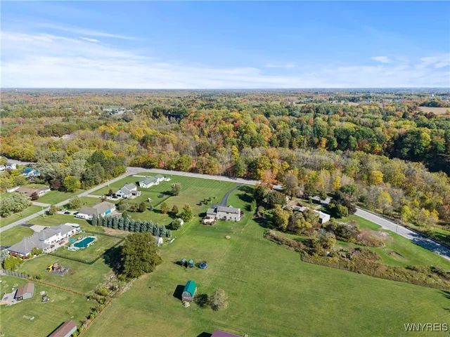 $624,900 | 410 Northrup Road, Elma, NY 14059