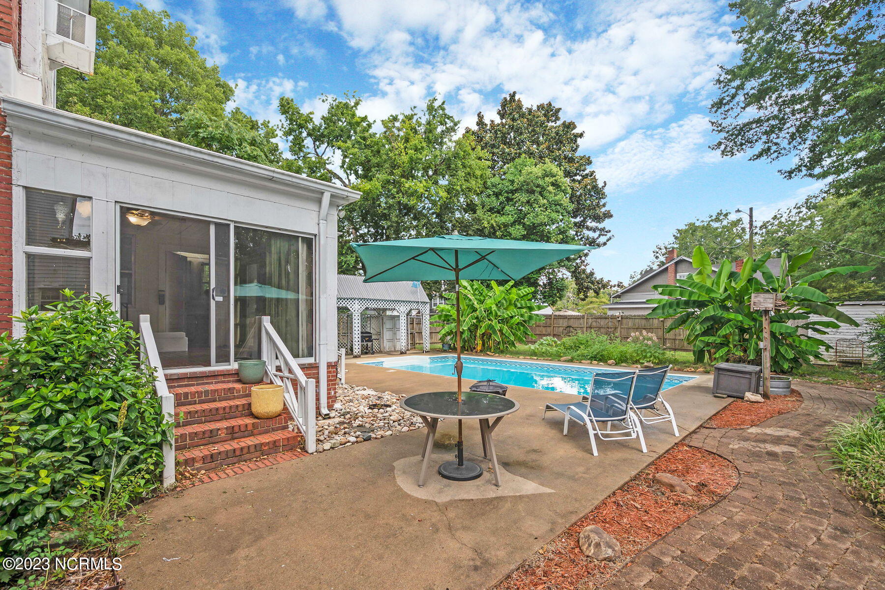 511 Washington Avenue Weldon, NC 27890 - Photo 4 of 66 5-web-or-mls-511 Washington Ave-00006