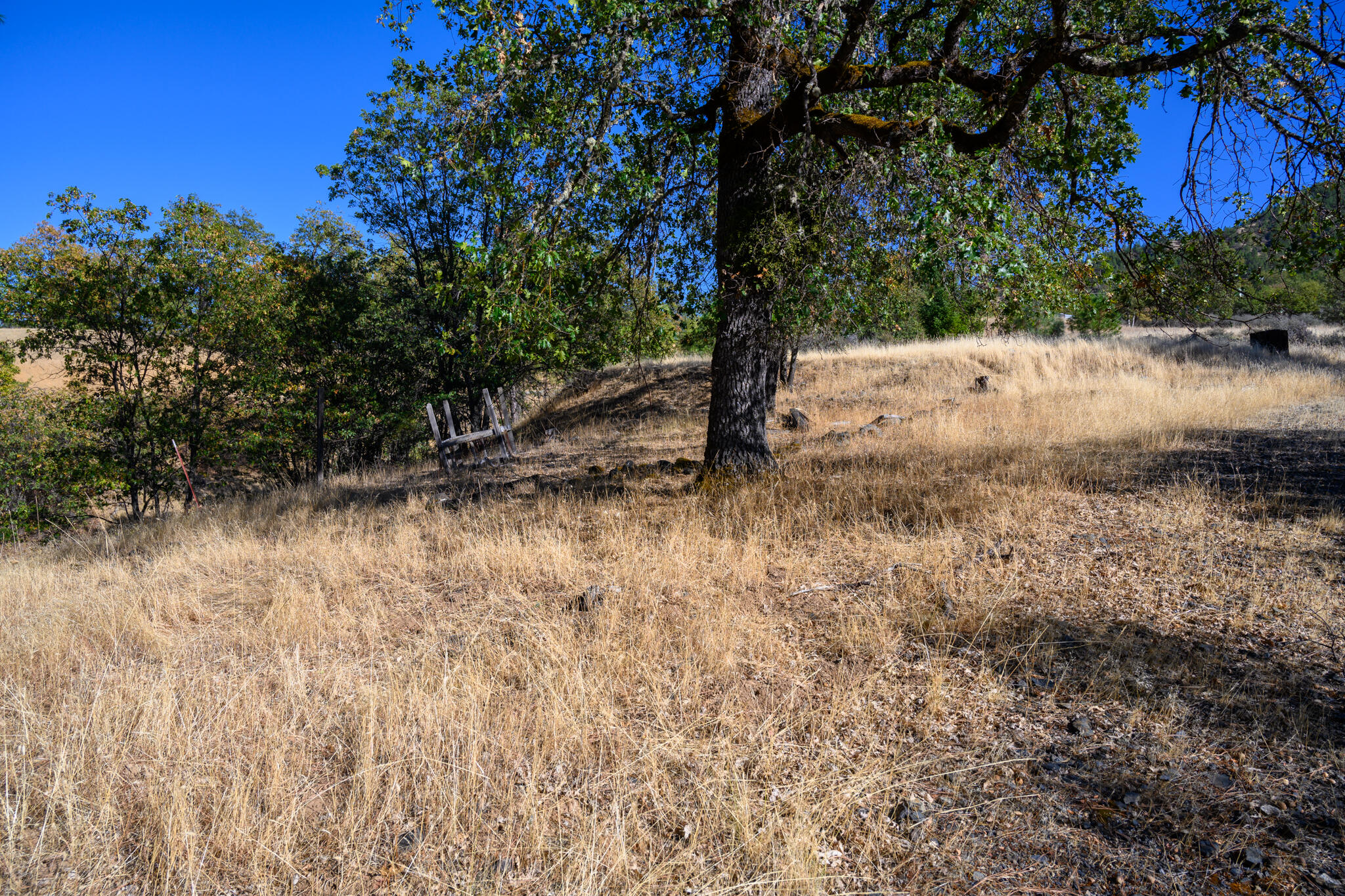 140 Lockhart Ranch Road Lewiston, CA 96052 - Photo 22 of 25 Flat