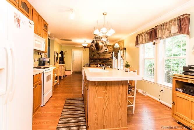 653 North Morgan Branch Road, Unit 9 Candler, NC 28715 - Photo 9 of 24 Gallery Image 9