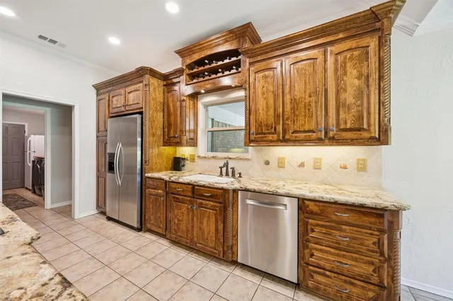 $779,500 | 660 Sorita Circle, Heath, TX 75032