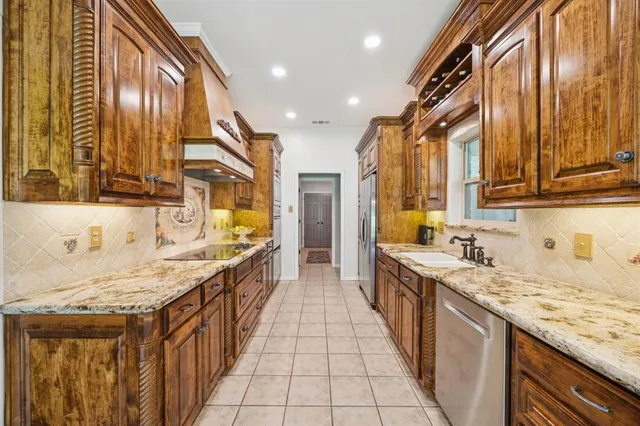 $779,500 | 660 Sorita Circle, Heath, TX 75032