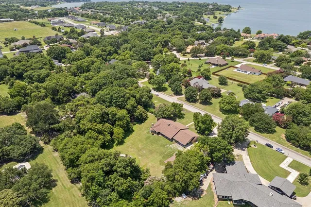 $779,500 | 660 Sorita Circle, Heath, TX 75032