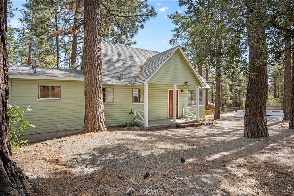 1100 Partridge Road Wrightwood, CA 92397 - Photo 32 of 32 Front view
