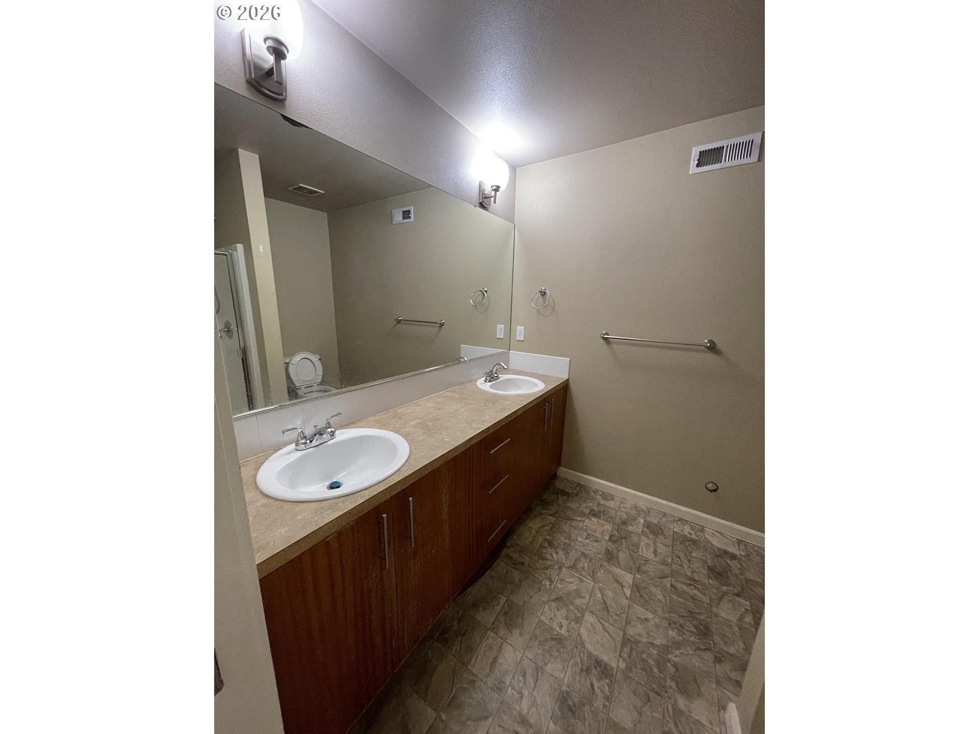 16735 Southwest Baseline Road Beaverton, OR 97006 - Photo 21 of 27
