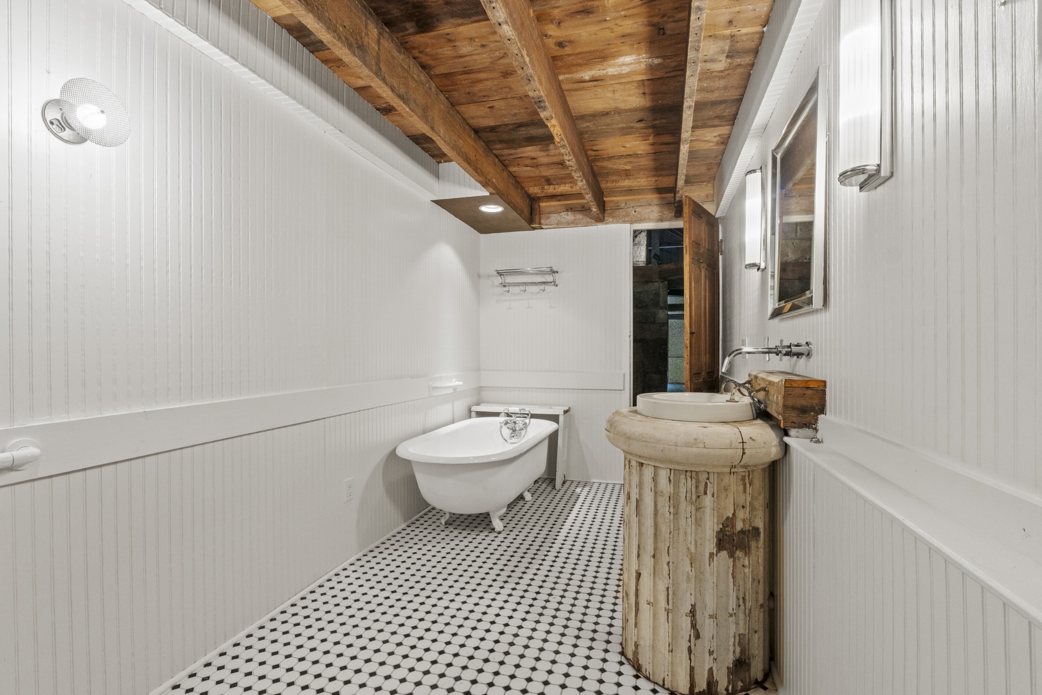 3645 Tyree Springs Road Cottontown, TN 37048 - Photo 25 of 39 a bathroom with a toilet a sink and a shower