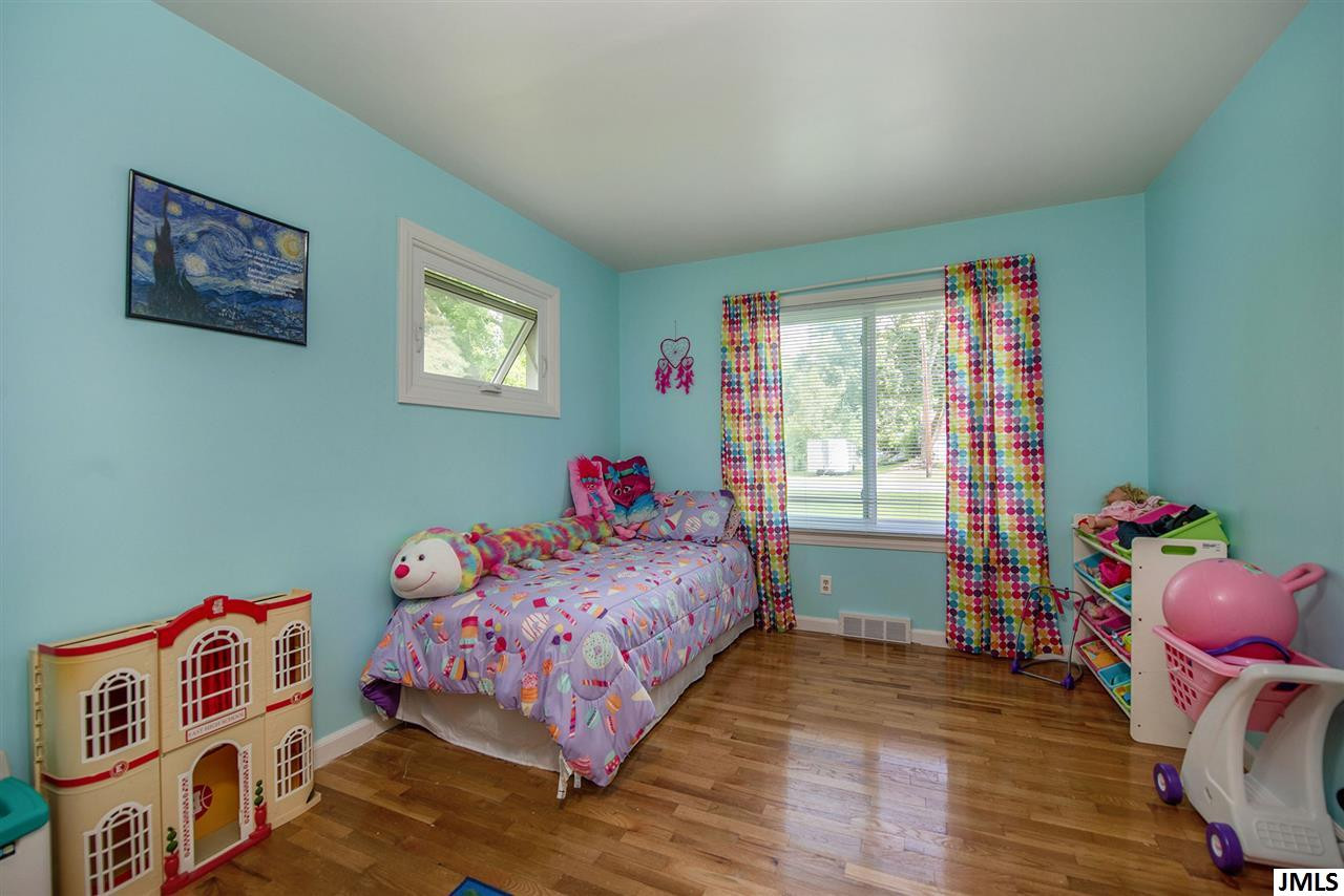 315 Summit Street Jackson, MI 49203 - Photo 15 of 32 Photo 15