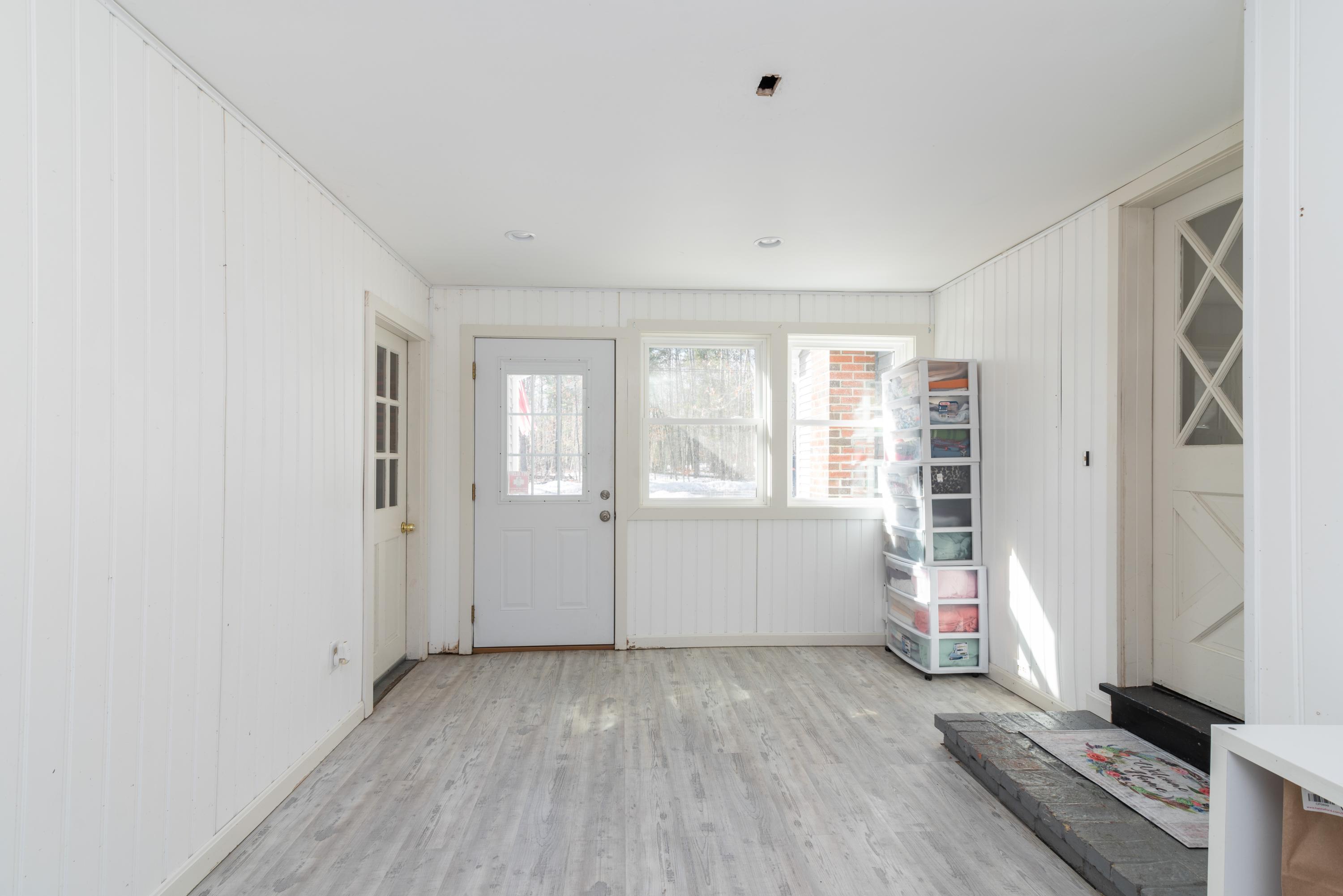 389 Maguire Road Kennebunk, ME 04043 - Photo 11 of 32 11389maguiredr2011hires