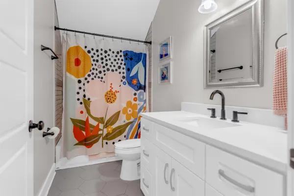 $4,200 | 185 Alexander Street, Memphis, TN 38111