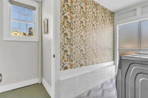 $4,200 | 185 Alexander Street, Memphis, TN 38111