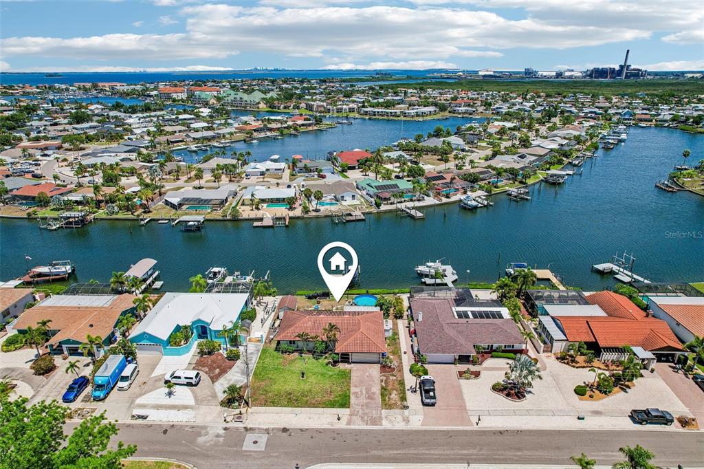 801 Flamingo Drive Apollo Beach, FL 33572 - Photo 3 of 77