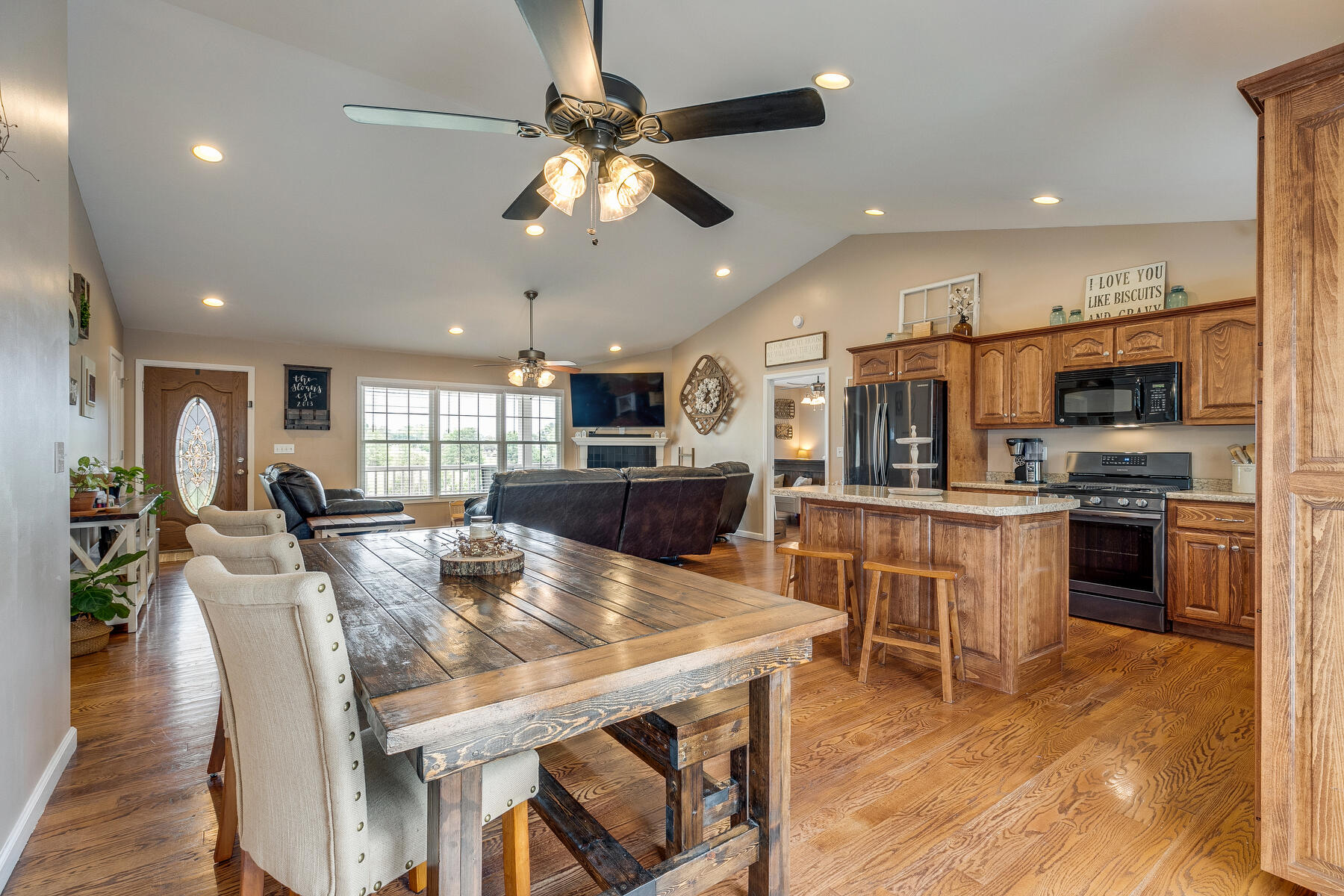 121 Fox Ridge Drive Mount Carmel, TN 37645 - Photo 14 of 44 014