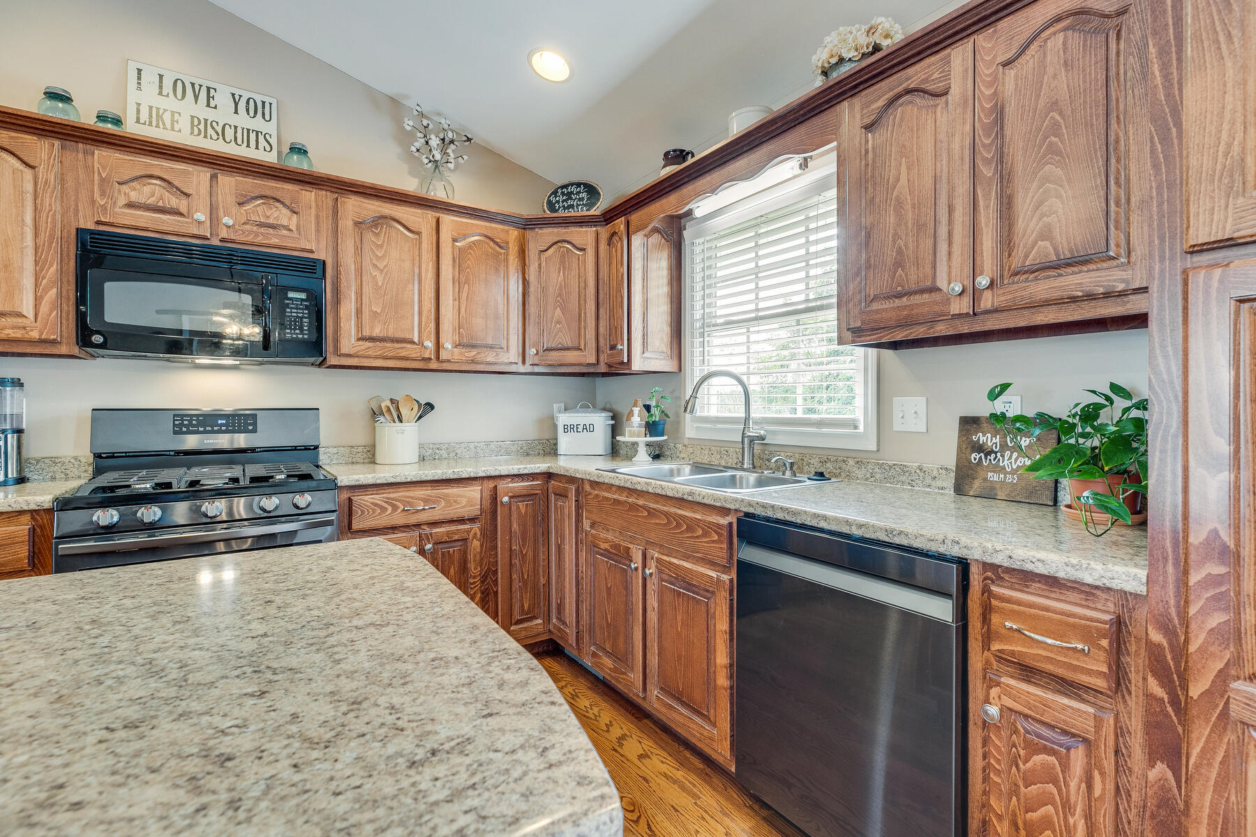 121 Fox Ridge Drive Mount Carmel, TN 37645 - Photo 19 of 44 019