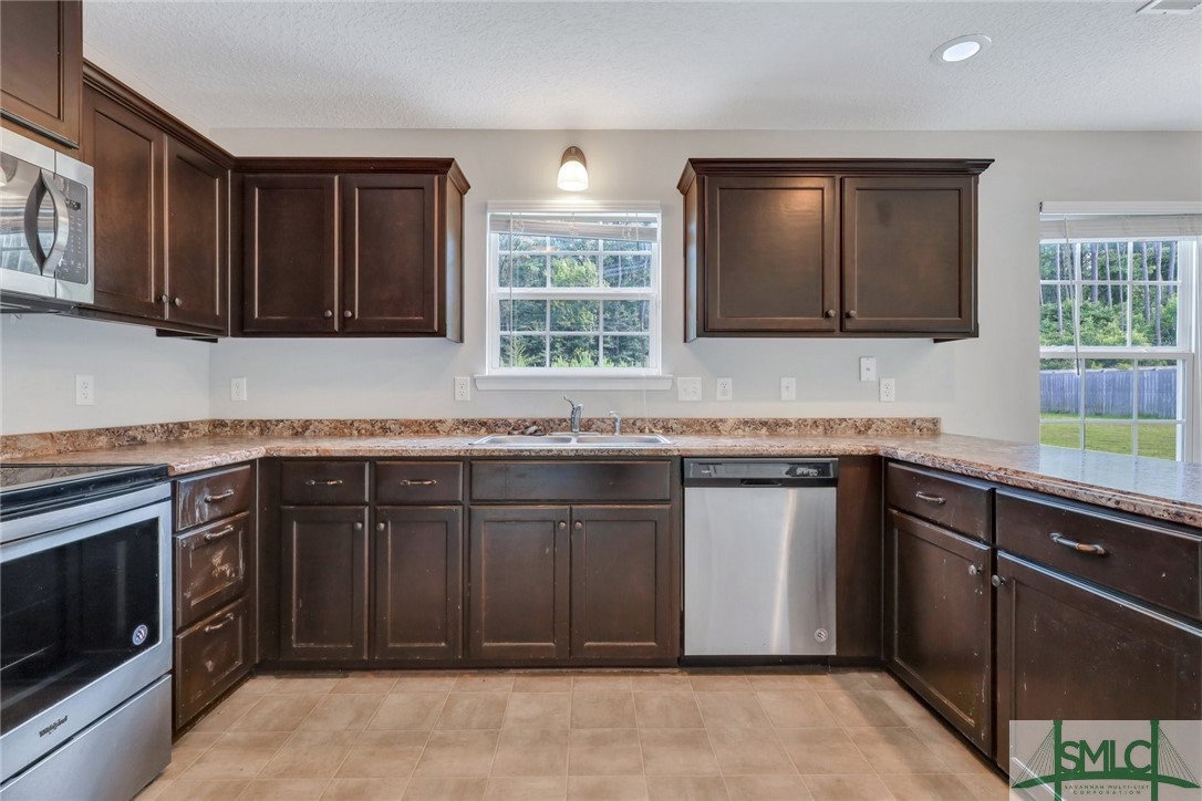 480 Nashview Trail Allenhurst, GA 31301 - Photo 19 of 43