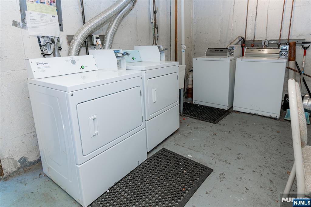 162 Spring Street, Unit 4 Orange, NJ 07050 - Photo 30 of 31