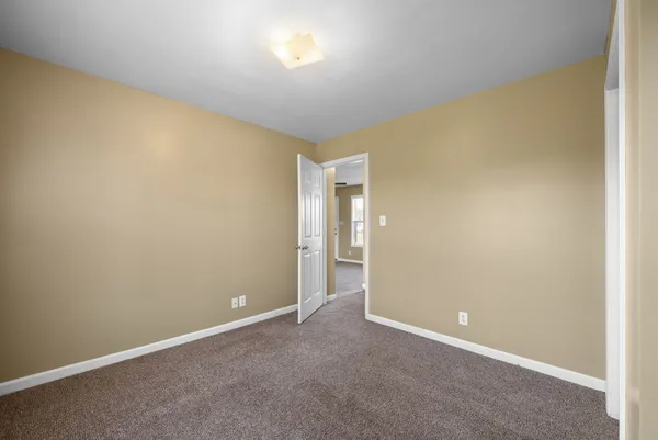 $1,250 | 521 Gainey Drive, Oak Grove, KY 42262