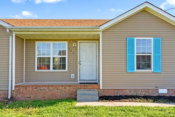 $1,250 | 521 Gainey Drive, Oak Grove, KY 42262