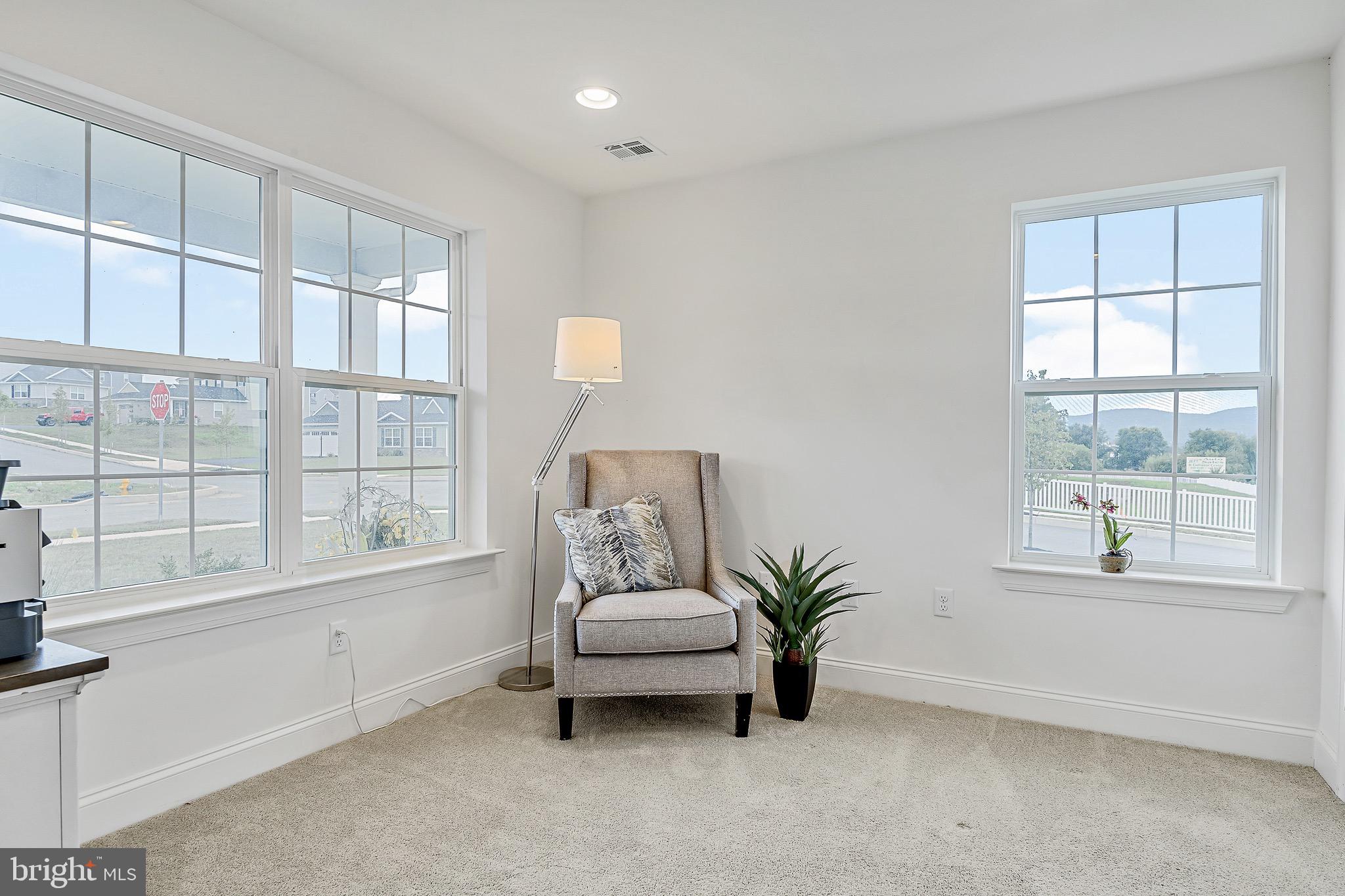 122 Eagle Road Dillsburg, PA 17019 - Photo 3 of 37 1st floor office or den - of similar home