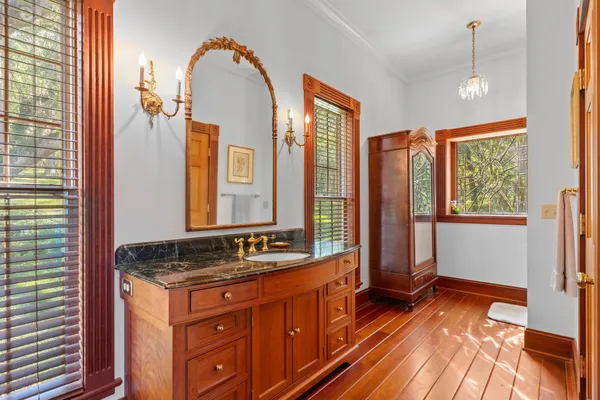 $1,800,000 | 5950 Miller Landing Cove, Tallahassee, FL 32312