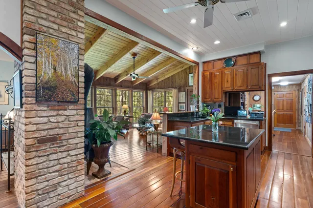 $2,250,000 | 5950 Miller Landing Cove, Tallahassee, FL 32312