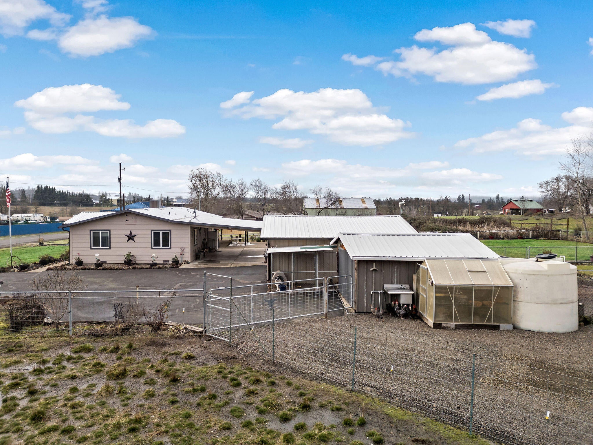 123 Ball Road Eagle Point, OR 97524 - Photo 35 of 44 DJI_0081