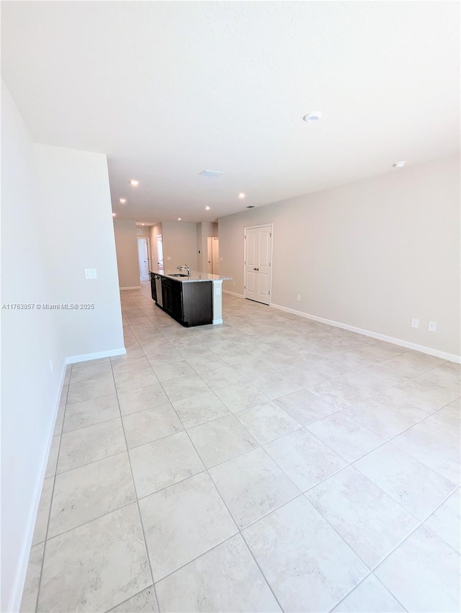 285 Raspberry Road Fort Pierce, FL 34981 - Photo 21 of 27 20250524193041585005000000-o