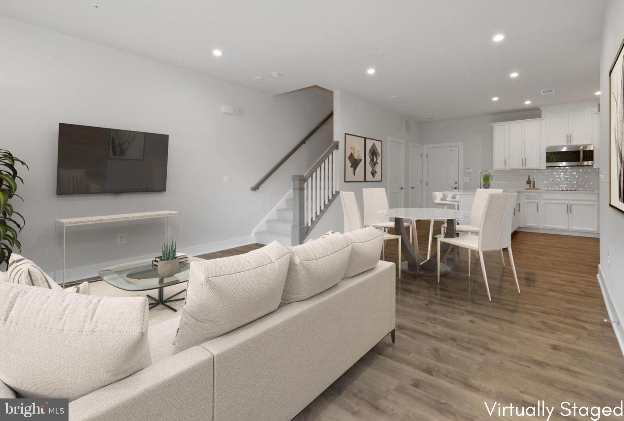 1626 Bandit Loop Reston, VA 20190 - Photo 4 of 38 Gallery Image 4
