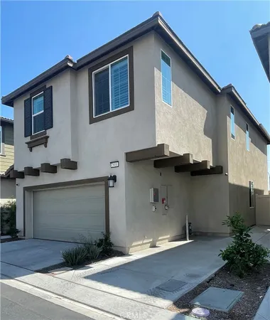 $810,000 | 2004 Dewdrop, Upland, CA 91786