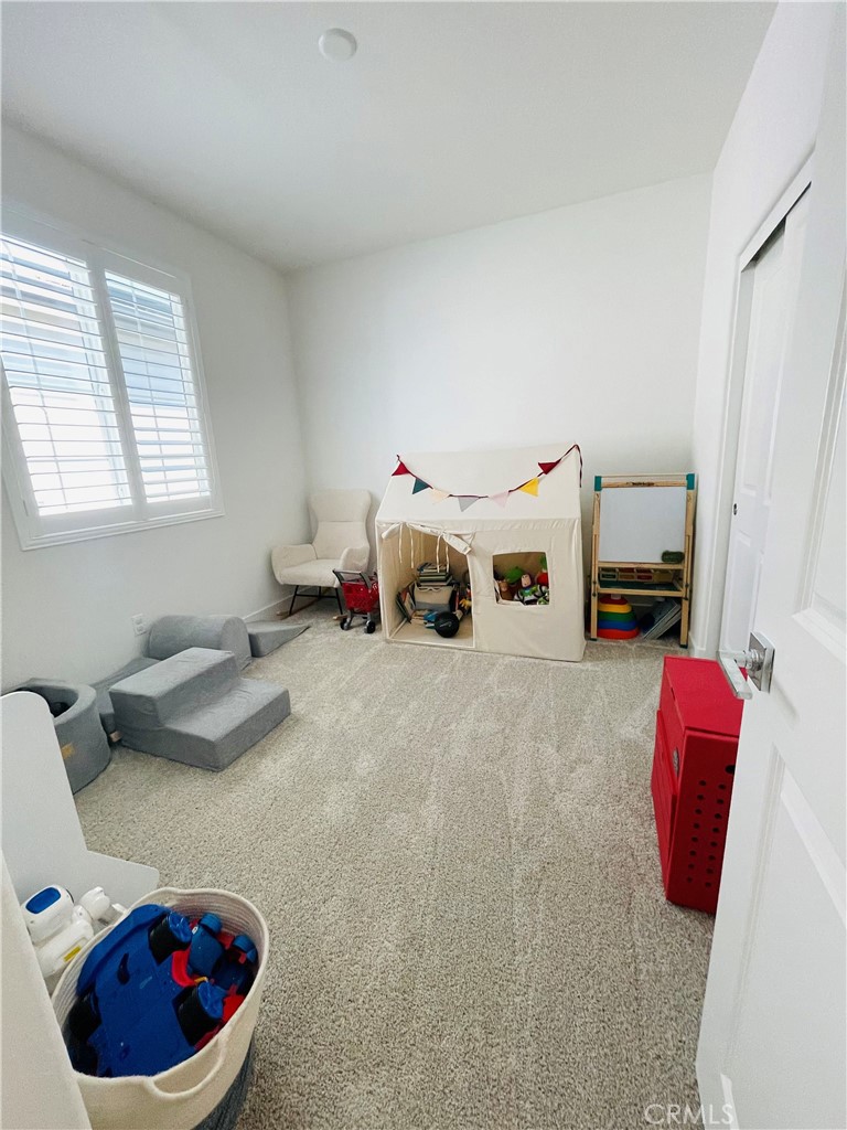 2004 Dewdrop Upland, CA 91786 - Photo 15 of 17