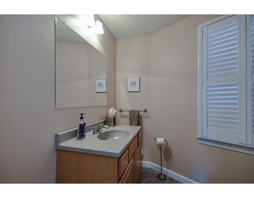 159 Saddle Hill Road Hopkinton, MA 01748 - Photo 14 of 27 Gallery Image 14