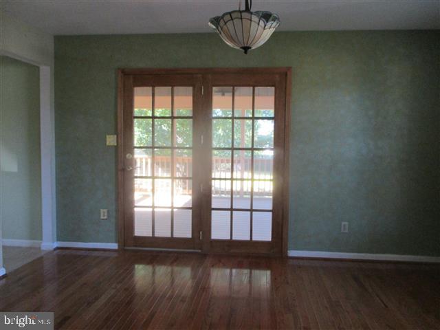 1315 River Road Pasadena, MD 21122 - Photo 13 of 30 Gallery Image 13