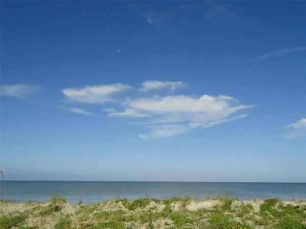 $6,500 | 3100 Gulf Boulevard, Unit 221, Belleair Beach, FL 33786