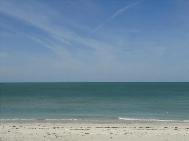 $6,500 | 3100 Gulf Boulevard, Unit 221, Belleair Beach, FL 33786