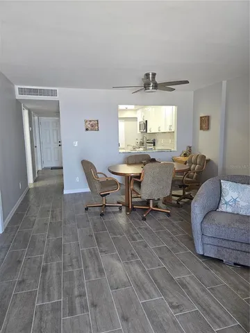 $6,500 | 3100 Gulf Boulevard, Unit 221, Belleair Beach, FL 33786
