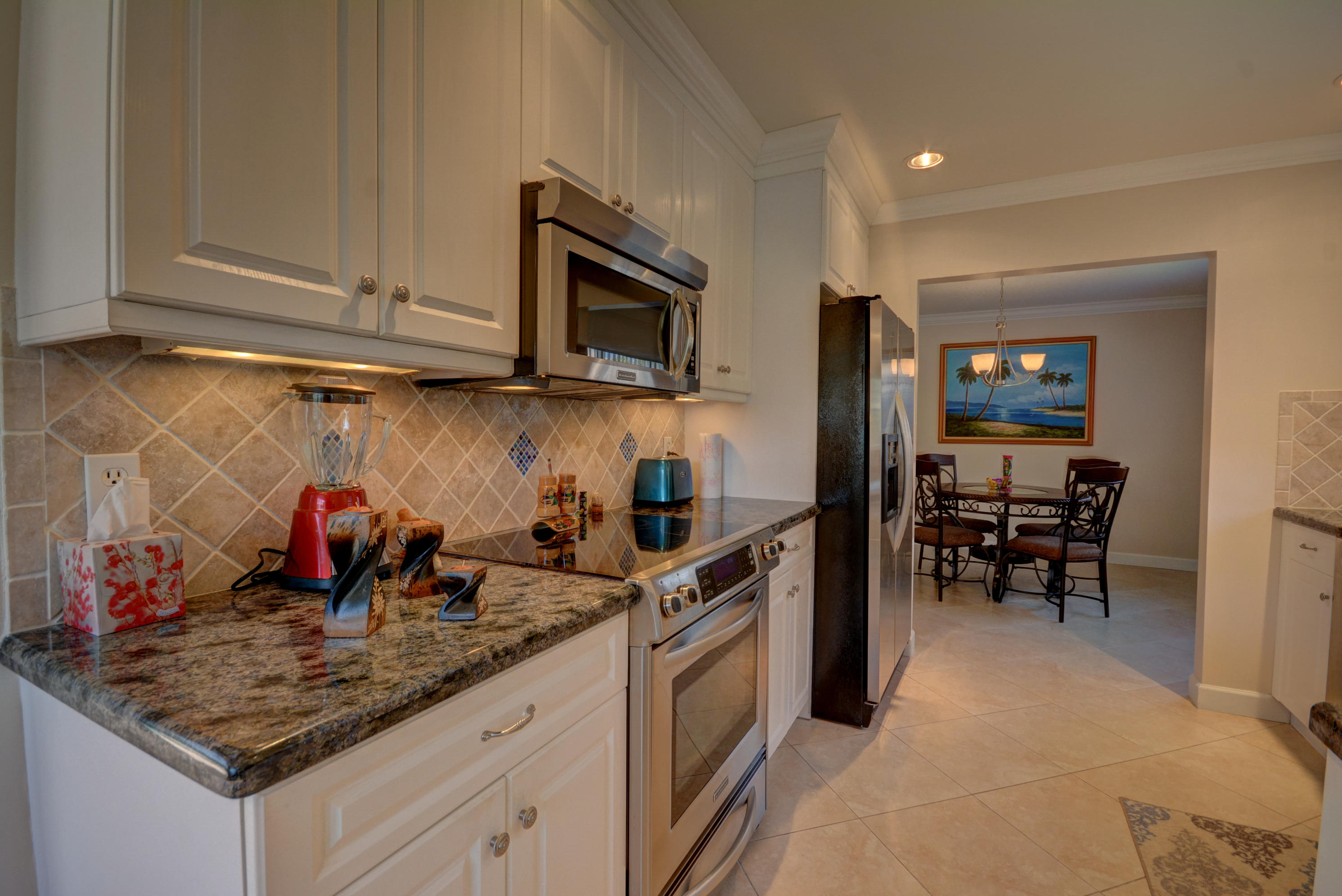 8948 Southwest 18th Road Boca Raton, FL 33433 - Photo 17 of 30 CG 8948 SW 18th Rd-18
