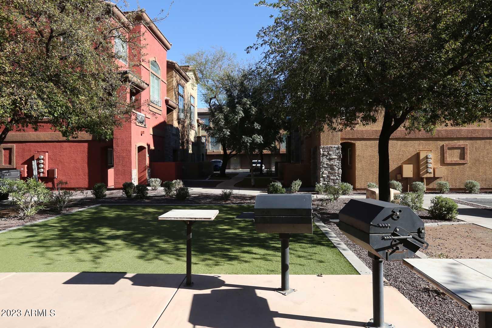 1920 East Bell Road, Unit 1134 Phoenix, AZ 85022 - Photo 21 of 26 Parkside-Community BBQ Grills