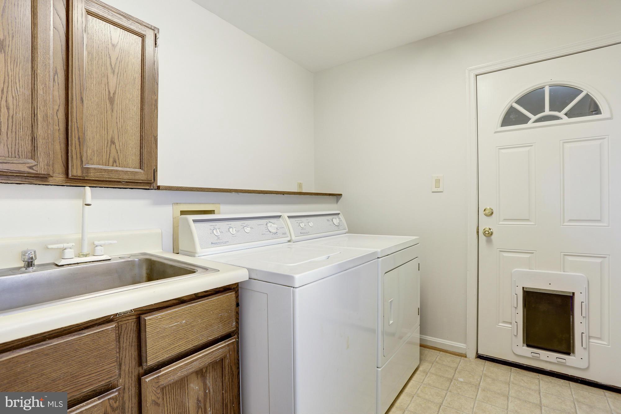 14216 Sturtevant Road Silver Spring, MD 20905 - Photo 12 of 30 Interior (General)