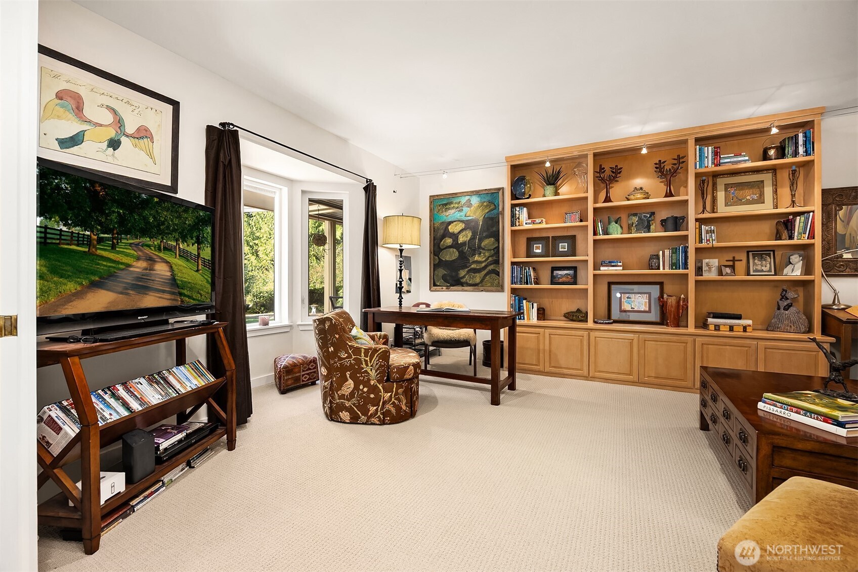 5815 Northeast Baker Hill Road Bainbridge Island, WA 98110 - Photo 13 of 40