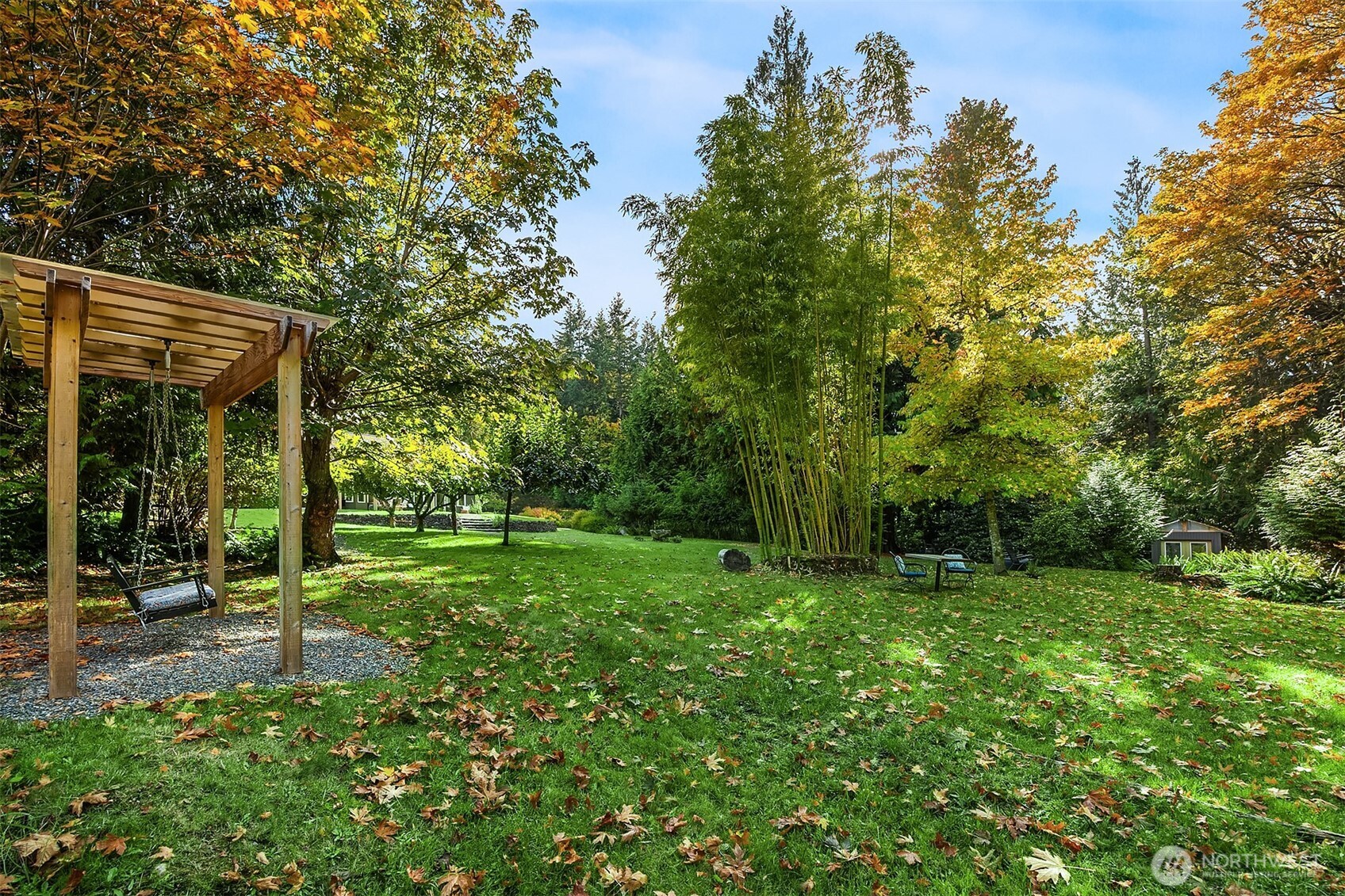 5815 Northeast Baker Hill Road Bainbridge Island, WA 98110 - Photo 35 of 40